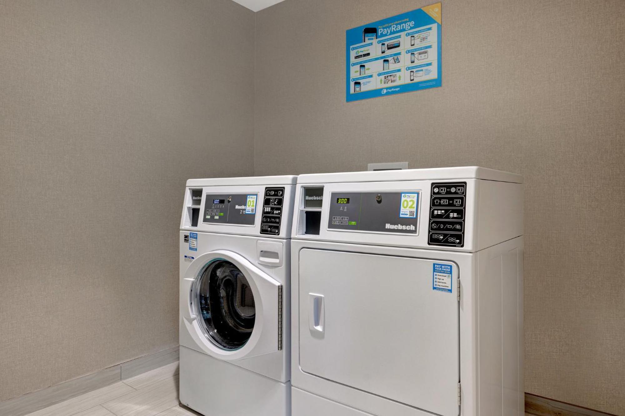 Express & - Downtown 3* Glendale