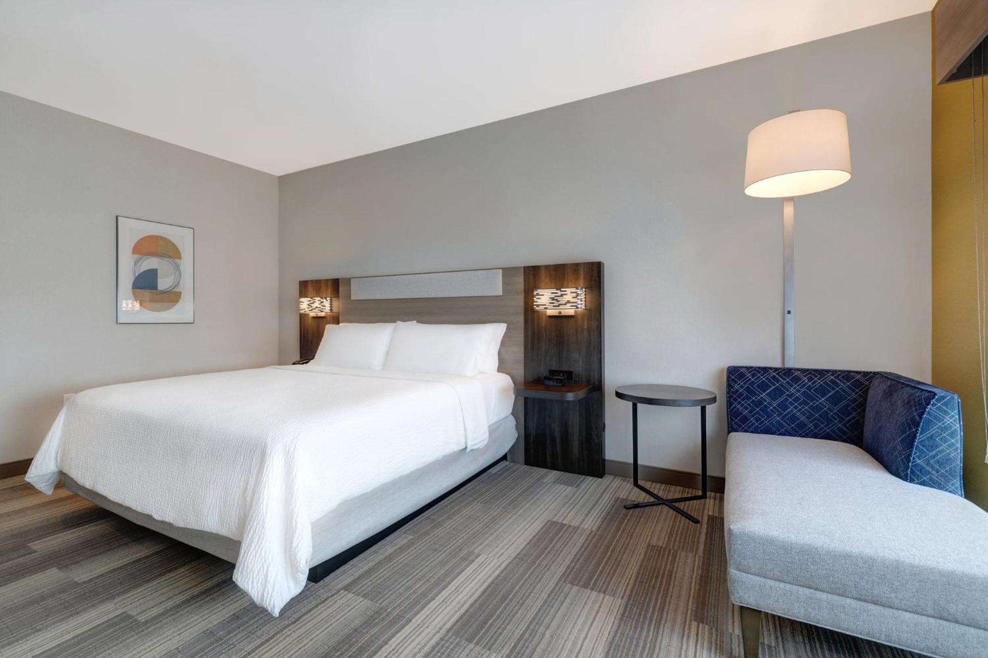 Express & - Downtown 3*