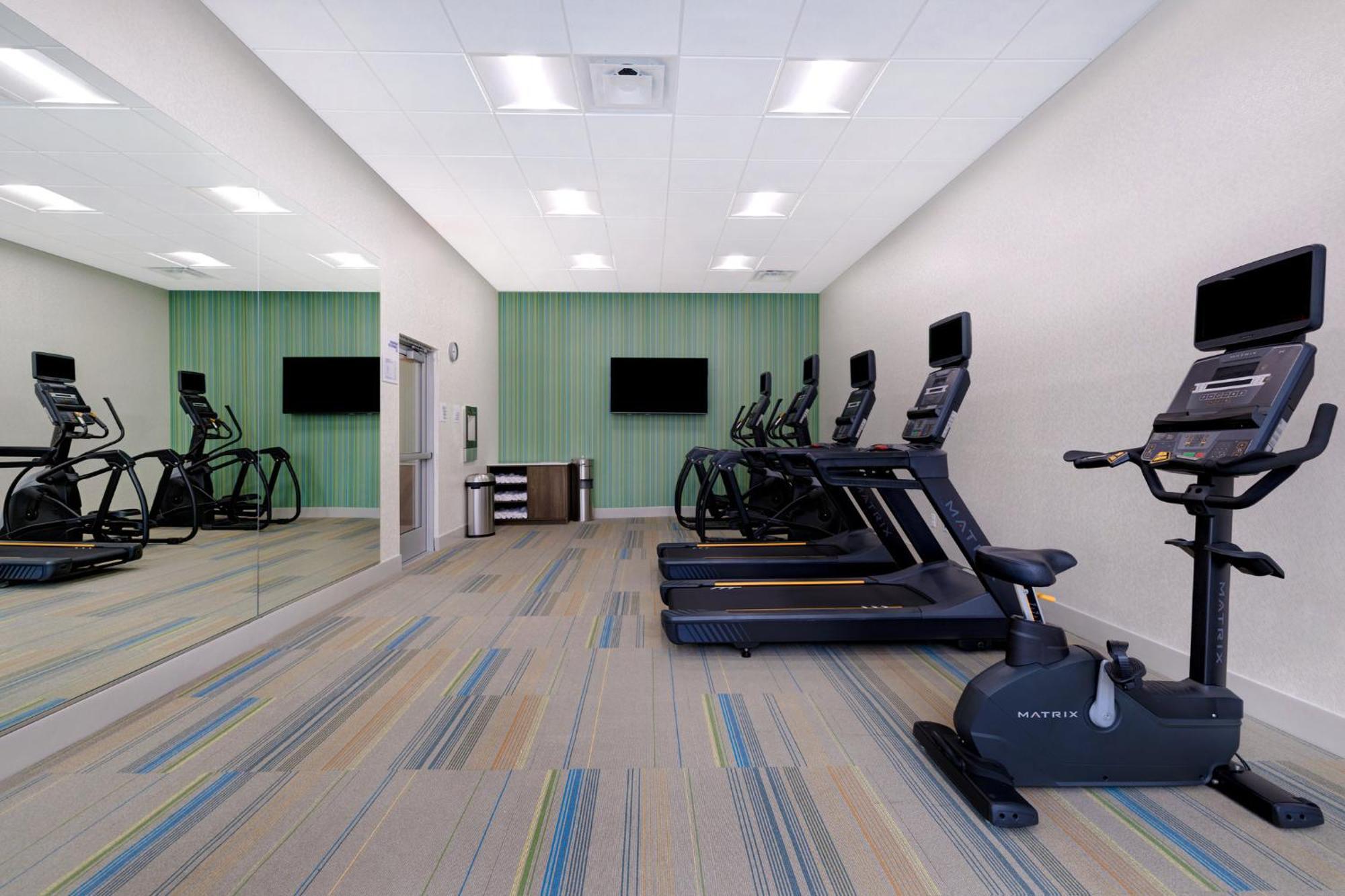 Express & - Downtown Hotel Glendale