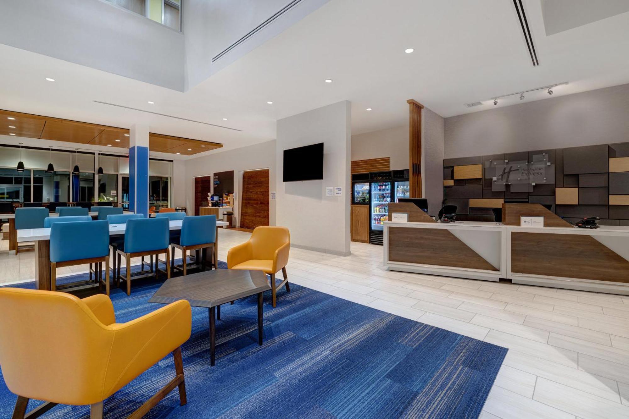 Express & - Downtown Hotel Glendale
