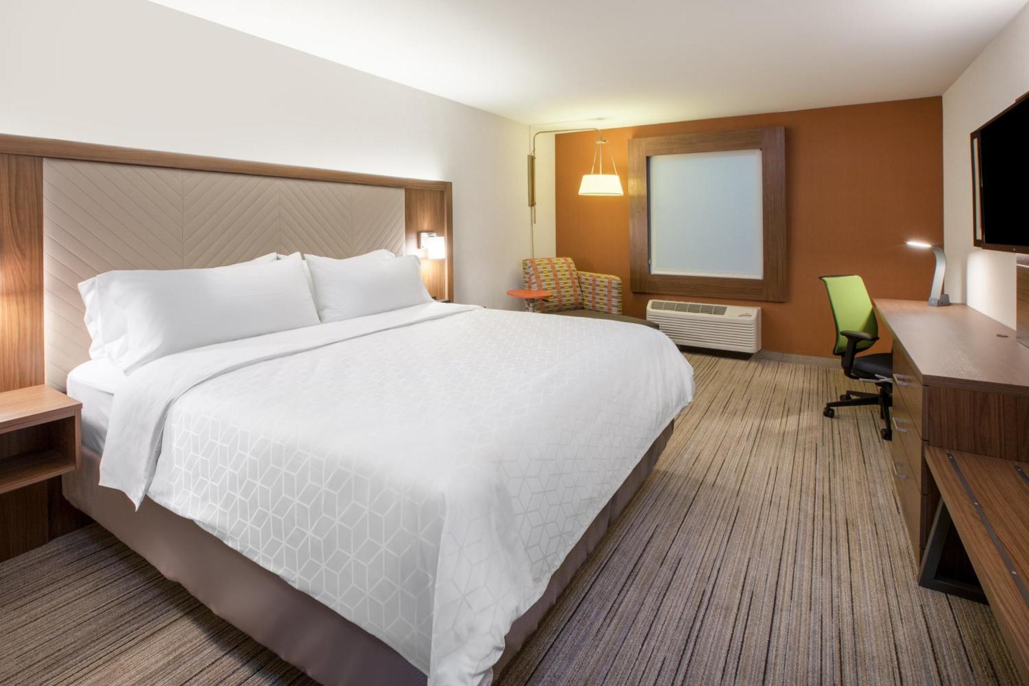 Hotel Express & - Downtown 3*