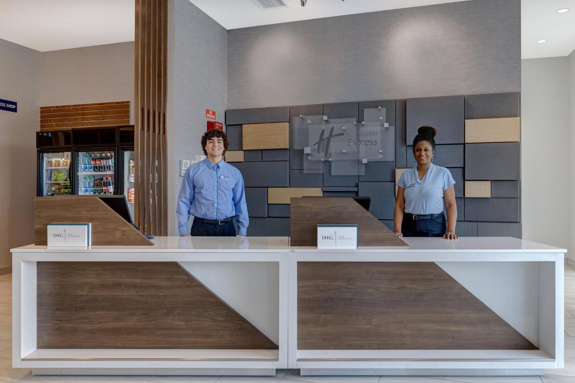 Hotel Express & - Downtown 3*